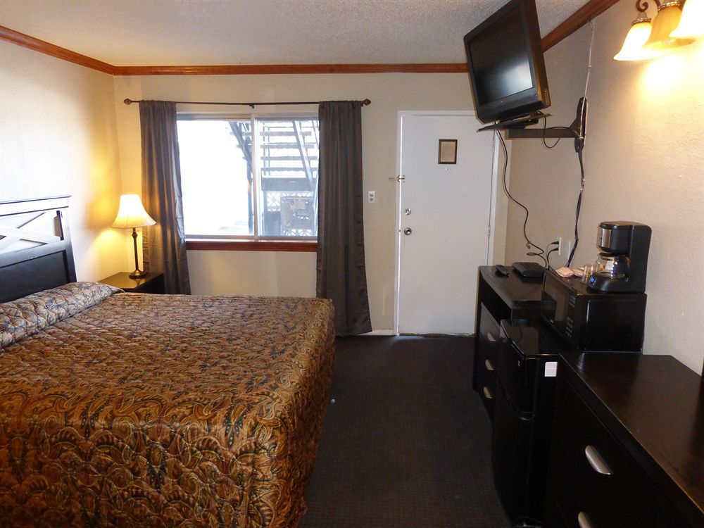 Travel Inn Laramie Kültér fotó