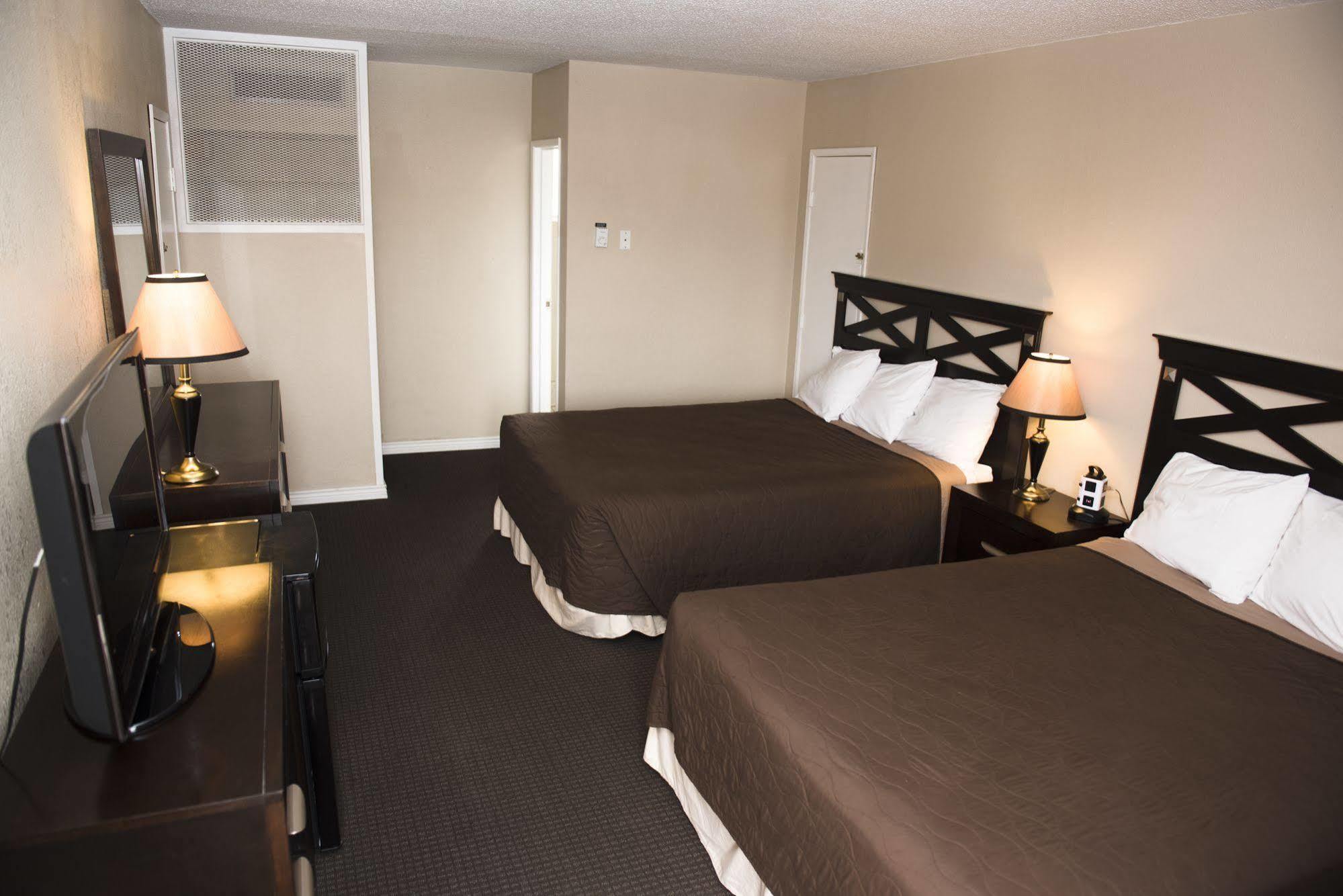 Travel Inn Laramie Kültér fotó